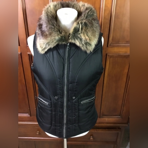 KC Collections Jackets & Blazers - Women's KC Collections Black Puffer Vest Size M